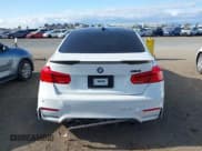 ✅ 2016 BMW M3 • VIN: WBS8M9C57G5D31122 • Lot: 42062268. Listed on IAAI with 120,788 mi. Free auction sales archive from the USA and detailed vehicle history report at DreamBid. Image 16.