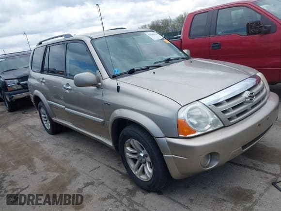 ✅ 2005 Suzuki XL7 LX • VIN: JS3TX92V954108706 • Лот: 42040623. Опубликован ранее на IAAI с пробегом 217 837 миль. Бесплатный доступ к архиву аукционных продаж из США и подробный отчёт об истории автомобиля на DreamBid. Изображение 1.