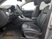 ✅ 2022 Audi Q7 Premium • VIN: WA1AJBF77ND012075 • Lot: 54492975. Wystawiony na Copart z przebiegiem 39 050 mil. Bezpłatny archiwum sprzedaży aukcyjnych z USA i szczegółowy raport historii pojazdu na DreamBid. Zdjęcie 7.