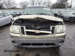 ✅ 2002 Ford Explorer Sport Value • VIN: 1FMYU60E22UC22309 • Лот: 85666754. Опубликован ранее на Copart с пробегом Не указан. Бесплатный доступ к архиву аукционных продаж из США и подробный отчёт об истории автомобиля на DreamBid. Изображение 5.