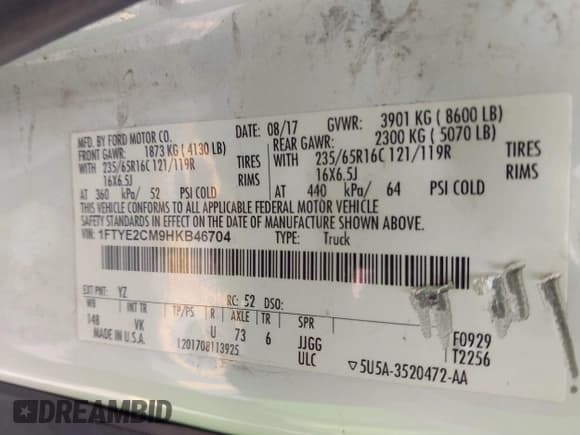 ✅ 2017 Ford Transit • VIN: 1FTYE2CM9HKB46704 • Lot: 42770259. Wystawiony na IAAI z przebiegiem 191 201 mil. Bezpłatny archiwum sprzedaży aukcyjnych z USA i szczegółowy raport historii pojazdu na DreamBid. Zdjęcie 9.