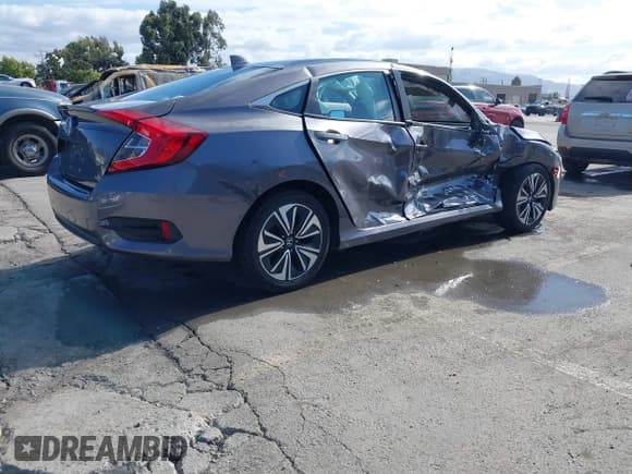 ✅ 2016 Honda Civic EX-L • VIN: 19XFC1F75GE206542 • Lot: 43412893. Listed on IAAI with 111,076 mi. Free auction sales archive from the USA and detailed vehicle history report at DreamBid. Image 4.