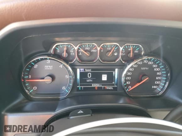 ✅ 2018 Chevrolet Silverado 1500 High Country • VIN: 3GCUKTEC6JG423100 • Лот: 86311705. Опубликован ранее на Copart с пробегом 83 264 миль. Бесплатный доступ к архиву аукционных продаж из США и подробный отчёт об истории автомобиля на DreamBid. Изображение 9.