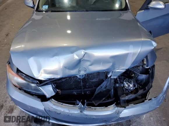 2006 BMW 3 Series 325i with VIN WBAVB175X6NK33500, listed as a Copart auction lot 85887455 with 89,233 mi miles and Clean title. Bid and sale history available at DreamBid. Image 11.