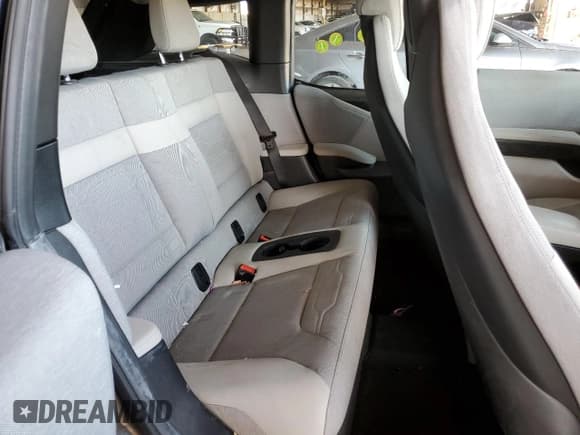 ✅ 2016 BMW i3 • VIN: WBY1Z2C58GV556937 • Lot: 92013265. Listed on Copart with 73,733 mi. Free auction sales archive from the USA and detailed vehicle history report at DreamBid. Image 10.