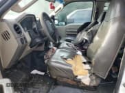 ✅ 2010 Ford F-250 • VIN: 1FTSX2AR5AEA67310 • Lot: 81464965. Listed on Copart with 320,545 mi. Free auction sales archive from the USA and detailed vehicle history report at DreamBid. Image 7.