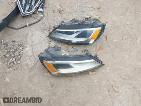 ✅ 2013 Volkswagen Jetta SE • VIN: 3VWDX7AJ4DM406182 • Лот: 41675281. Опубликован ранее на IAAI с пробегом 112 253 миль. Бесплатный доступ к архиву аукционных продаж из США и подробный отчёт об истории автомобиля на DreamBid. Изображение 12.