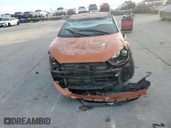 ✅ 2016 Hyundai Veloster Turbo Rally Edition • VIN: KMHTC6AE8GU293100 • Lot: 83682184. Wystawiony na Copart z przebiegiem Nie podano. Bezpłatny archiwum sprzedaży aukcyjnych z USA i szczegółowy raport historii pojazdu na DreamBid. Zdjęcie 10.