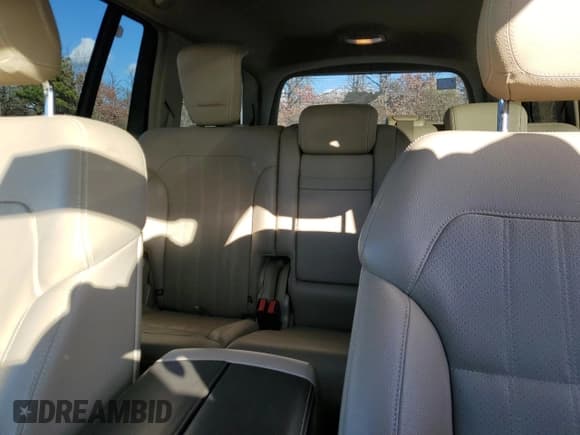 ✅ 2015 Mercedes-Benz GL 350 • VIN: 4JGDF2EE5FA489252 • Lot: 91615835. Listed on Copart with 150,377 mi. Free auction sales archive from the USA and detailed vehicle history report at DreamBid. Image 10.