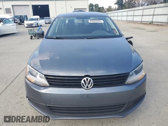 ✅ 2014 Volkswagen Jetta S • VIN: 3VW2K7AJ4EM222934 • Lot: 83928265. Listed on Copart with 105,825 mi. Free auction sales archive from the USA and detailed vehicle history report at DreamBid. Image 5.