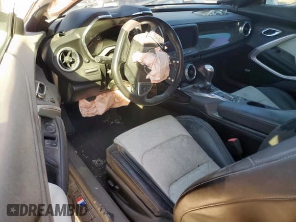 ✅ 2017 Chevrolet Camaro 2SS • VIN: 1G1FH1R76H0181439 • Lot: 92191185. Wystawiony na Copart z przebiegiem 59 069 mil. Bezpłatny archiwum sprzedaży aukcyjnych z USA i szczegółowy raport historii pojazdu na DreamBid. Zdjęcie 8.