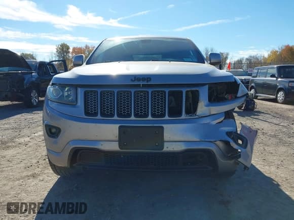 ✅ 2015 Jeep Grand Cherokee Altitude • VIN: 1C4RJFAG0FC942883 • Лот: 43544876. Опубликован ранее на IAAI с пробегом 121 139 миль. Бесплатный доступ к архиву аукционных продаж из США и подробный отчёт об истории автомобиля на DreamBid. Изображение 12.