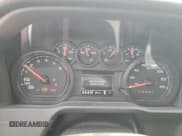 ✅ 2025 Chevrolet Silverado 1500 • VIN: 1GCUKAED1SZ217603 • Лот: 59251825. Опубликован ранее на Copart с пробегом 994 миль. Бесплатный доступ к архиву аукционных продаж из США и подробный отчёт об истории автомобиля на DreamBid. Изображение 9.