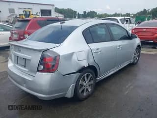 ✅ 2012 Nissan Sentra S • VIN: 3N1AB6AP7CL711654 • Lot: 43196734. Wystawiony na IAAI z przebiegiem 194 448 mil. Bezpłatny archiwum sprzedaży aukcyjnych z USA i szczegółowy raport historii pojazdu na DreamBid. Zdjęcie 4.
