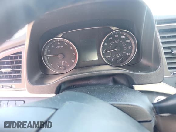 ✅ 2017 Hyundai Elantra Value Edition • VIN: 5NPD84LF4HH186674 • Lot: 82710275. Listed on Copart with Not provided. Free auction sales archive from the USA and detailed vehicle history report at DreamBid. Image 9.