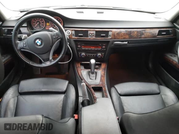 ✅ 2007 BMW 3 Series 335i • VIN: WBAVB73547KY60687 • Lot: 71696015. Listed on Copart with 175,445 mi. Free auction sales archive from the USA and detailed vehicle history report at DreamBid. Image 8.