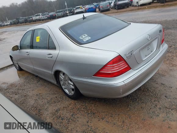 ✅ 2003 Mercedes-Benz S 430 • VIN: WDBNG70J43A364597 • Лот: 43877168. Опубликован ранее на IAAI с пробегом Не указан. Бесплатный доступ к архиву аукционных продаж из США и подробный отчёт об истории автомобиля на DreamBid. Изображение 3.