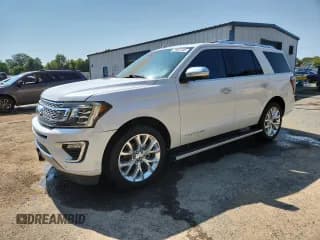 ✅ 2018 Ford Expedition Platinum • VIN: 1FMJU1LT7JEA33534 • Лот: 71051145. Опубликован ранее на Copart с пробегом Не указан. Бесплатный доступ к архиву аукционных продаж из США и подробный отчёт об истории автомобиля на DreamBid. Изображение 1.