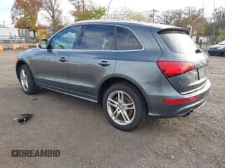 ✅ 2016 Audi Q5 Premium Plus • VIN: WA1D7AFPXGA105165 • Lot: 43582915. Wystawiony na IAAI z przebiegiem 67 988 mil. Bezpłatny archiwum sprzedaży aukcyjnych z USA i szczegółowy raport historii pojazdu na DreamBid. Zdjęcie 3.
