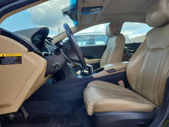 ✅ 2012 Hyundai Azera • VIN: KMHFH4JG9CA165917 • Лот: 68463545. Опубликован ранее на Copart с пробегом 144 751 миль. Бесплатный доступ к архиву аукционных продаж из США и подробный отчёт об истории автомобиля на DreamBid. Изображение 7.