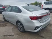 ✅ 2020 Kia Forte LXS • VIN: 3KPF24AD3LE153884 • Лот: 43235865. Опубликован ранее на IAAI с пробегом 82 338 миль. Бесплатный доступ к архиву аукционных продаж из США и подробный отчёт об истории автомобиля на DreamBid. Изображение 3.