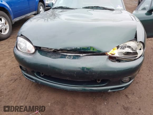 ✅ 2000 Mazda MX-5 Miata • VIN: JM1NB3536Y0150274 • Лот: 41685970. Опубликован ранее на IAAI с пробегом 128 492 миль. Бесплатный доступ к архиву аукционных продаж из США и подробный отчёт об истории автомобиля на DreamBid. Изображение 6.