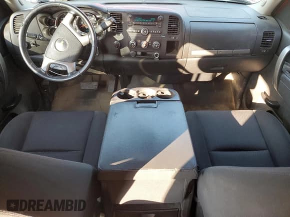✅ 2013 Chevrolet Silverado 2500HD LT • VIN: 1GC1KXCG8DF145273 • Lot: 72064045. Listed on Copart with 268,387 mi. Free auction sales archive from the USA and detailed vehicle history report at DreamBid. Image 8.