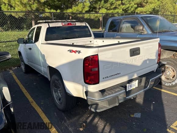 2022 Chevrolet Colorado 4WD Work Truck z VIN 1GCHTBEA7N1308582, wystawiony jako IAAI lot #43600269 z przebiegiem 79 030 mil mil oraz . Historia ofert i sprzedaży dostępna na DreamBid. Obrazek 11.