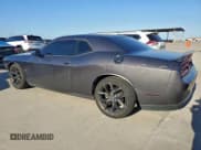 ✅ 2019 Dodge Challenger R/T • VIN: 2C3CDZBT7KH606184 • Лот: 91633465. Опубликован ранее на Copart с пробегом 96 365 миль. Бесплатный доступ к архиву аукционных продаж из США и подробный отчёт об истории автомобиля на DreamBid. Изображение 2.