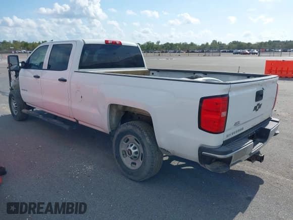 ✅ 2019 Chevrolet Silverado 2500HD Work Truck • VIN: 1GC1CREG5KF254714 • Лот: 43803438. Опубликован ранее на IAAI с пробегом 298 665 миль. Бесплатный доступ к архиву аукционных продаж из США и подробный отчёт об истории автомобиля на DreamBid. Изображение 3.
