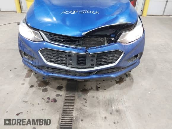 2017 Chevrolet Cruze LT with VIN 3G1BE5SM3HS569820, listed as a IAAI auction lot 42728506 with 151,925 mi miles and . Bid and sale history available at DreamBid. Image 6.