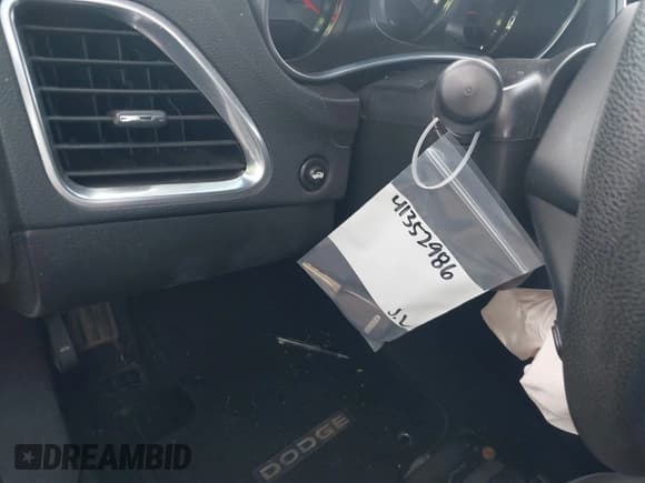 ✅ 2014 Dodge Avenger SE • VIN: 1C3CDZAB8EN215713 • Лот: 41352986. Опубликован ранее на IAAI с пробегом 119 201 миль. Бесплатный доступ к архиву аукционных продаж из США и подробный отчёт об истории автомобиля на DreamBid. Изображение 13.