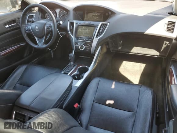 ✅ 2015 Acura TLX Technology • VIN: 19UUB1F56FA004711 • Lot: 90804545. Listed on Copart with 175,565 mi. Free auction sales archive from the USA and detailed vehicle history report at DreamBid. Image 8.