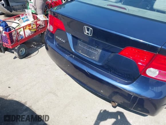 ✅ 2008 Honda Civic EX-L • VIN: 1HGFA16978L069752 • Lot: 42841495. Listed on IAAI with 127,189 mi. Free auction sales archive from the USA and detailed vehicle history report at DreamBid. Image 6.
