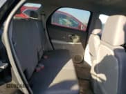 ✅ 2008 Chevrolet Equinox LT • VIN: 2CNDL33FX86009717 • Lot: 91877975. Wystawiony na Copart z przebiegiem 173 442 mil. Bezpłatny archiwum sprzedaży aukcyjnych z USA i szczegółowy raport historii pojazdu na DreamBid. Zdjęcie 10.