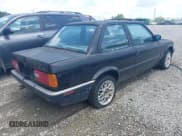 ✅ 1989 BMW 3 Series 325is • VIN: WBAAA2301K4495164 • Лот: 42833387. Опубликован ранее на IAAI с пробегом 137 490 миль. Бесплатный доступ к архиву аукционных продаж из США и подробный отчёт об истории автомобиля на DreamBid. Изображение 4.