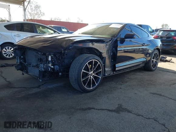 ✅ 2021 Ford Mustang EcoBoost • VIN: 1FA6P8TH0M5104699 • Lot: 43459662. Listed on IAAI with 29,294 mi. Free auction sales archive from the USA and detailed vehicle history report at DreamBid. Image 2.