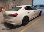 ✅ 2021 Maserati Ghibli S GranLusso • VIN: ZAM57YSL3M1369129 • Lot: 41170125. Wystawiony na IAAI z przebiegiem Nie podano. Bezpłatny archiwum sprzedaży aukcyjnych z USA i szczegółowy raport historii pojazdu na DreamBid. Zdjęcie 4.