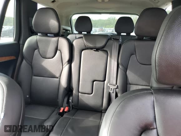 ✅ 2025 Volvo XC90 Plus • VIN: YV4H60PE6S1330836 • Lot: 84727965. Wystawiony na Copart z przebiegiem 3 050 mil. Bezpłatny archiwum sprzedaży aukcyjnych z USA i szczegółowy raport historii pojazdu na DreamBid. Zdjęcie 10.