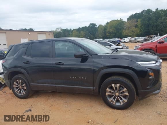 ✅ 2026 Chevrolet Equinox AWD LT • VIN: 3GNAXPEG8TL133957 • Лот: 43385314. Опубликован ранее на IAAI с пробегом 2 259 миль. Бесплатный доступ к архиву аукционных продаж из США и подробный отчёт об истории автомобиля на DreamBid. Изображение 13.