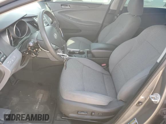 ✅ 2013 Hyundai Sonata GLS • VIN: 5NPEB4AC8DH518222 • Lot: 66533784. Listed on Copart with 150,440 mi. Free auction sales archive from the USA and detailed vehicle history report at DreamBid. Image 7.