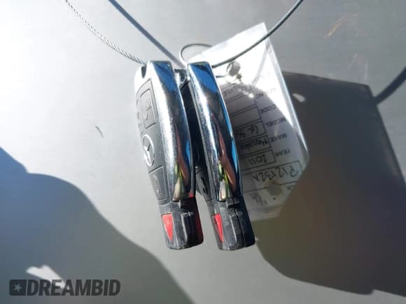 ✅ 2011 Mercedes-Benz GL 350 • VIN: 4JGBF2FEXBA761407 • Lot: 41286444. Listed on IAAI with 164,051 mi. Free auction sales archive from the USA and detailed vehicle history report at DreamBid. Image 11.