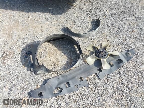 ✅ 2009 Dodge 1500 Laramie • VIN: 1D3HV13TX9S706949 • Lot: 41803074. Wystawiony na IAAI z przebiegiem 144 047 mil. Bezpłatny archiwum sprzedaży aukcyjnych z USA i szczegółowy raport historii pojazdu na DreamBid. Zdjęcie 12.