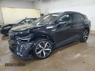 ✅ 2024 Volkswagen ID.4 Pro S • VIN: 1V2WSPE86RC017665 • Lot: 92805095. Listed on Copart with 16,378 mi. Free auction sales archive from the USA and detailed vehicle history report at DreamBid. Image 1.