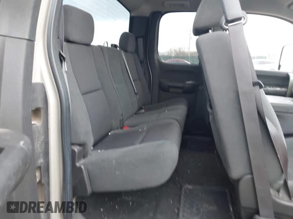 ✅ 2009 Chevrolet Silverado 2500HD LT • VIN: 1GCHK59K99E118997 • Lot: 41455430. Listed on IAAI with 175,911 mi. Free auction sales archive from the USA and detailed vehicle history report at DreamBid. Image 8.