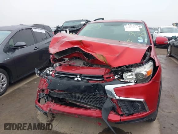 ✅ 2019 Mitsubishi Outlander ES • VIN: JA4AP3AU4KU032930 • Lot: 39247651. Wystawiony na IAAI z przebiegiem 114 902 mil. Bezpłatny archiwum sprzedaży aukcyjnych z USA i szczegółowy raport historii pojazdu na DreamBid. Zdjęcie 12.