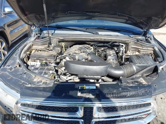 ✅ 2019 Dodge Durango SXT Plus • VIN: 1C4RDJAG7KC585514 • Lot: 42233631. Wystawiony na IAAI z przebiegiem 135 496 mil. Bezpłatny archiwum sprzedaży aukcyjnych z USA i szczegółowy raport historii pojazdu na DreamBid. Zdjęcie 10.