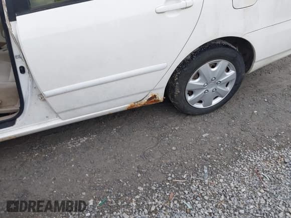 ✅ 2003 Toyota Corolla CE • VIN: JTDBR32E130046076 • Lot: 43758280. Listed on IAAI with 280,477 mi. Free auction sales archive from the USA and detailed vehicle history report at DreamBid. Image 6.