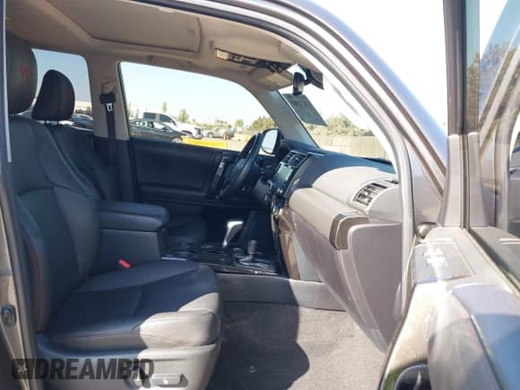 ✅ 2023 Toyota 4Runner TRD Pro • VIN: JTELU5JR4P6157500 • Лот: 43412888. Опубликован ранее на IAAI с пробегом 29 541 миль. Бесплатный доступ к архиву аукционных продаж из США и подробный отчёт об истории автомобиля на DreamBid. Изображение 5.