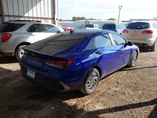 ✅ 2024 Hyundai Elantra SEL • VIN: KMHLM4DG8RU794523 • Lot: 40646270. Listed on IAAI with 2,932 mi miles. Access the free auction sales archive from the USA and view a detailed vehicle history report at DreamBid. Image 4.